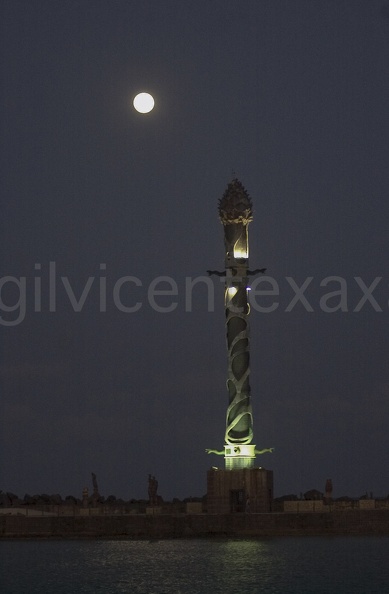 Recife noturno